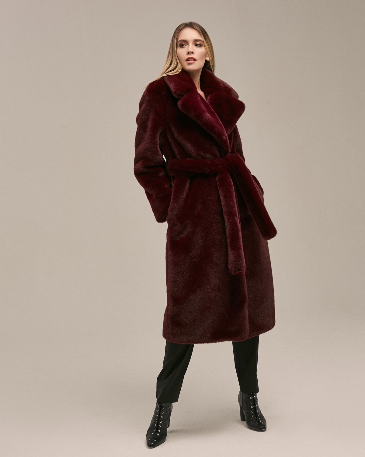 Шуба из искусственного меха миди FW19