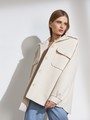 Укороченное пальто с воротником из эко-меха Молочный цвет