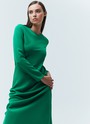 Платье миди по косой с длинным рукавом Зеленый цвет