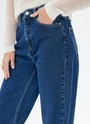 Брюки из джинсовой ткани для женщины Темно-синий цвет