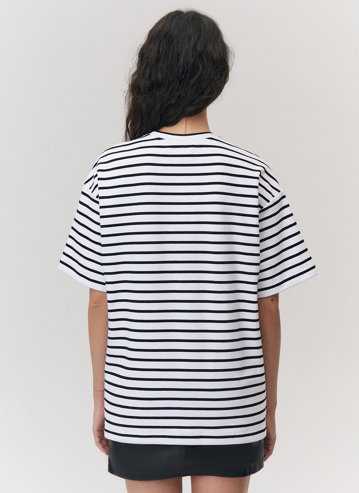 Футболка плотная oversize Молочно-черный цвет купить в All We Need